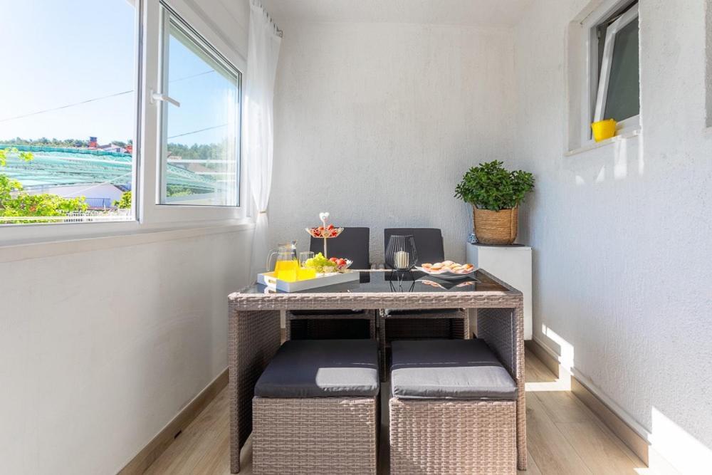 Apartman Maria, Ciovo Lejlighed Trogir Eksteriør billede